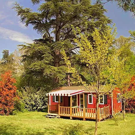 Chateau Le Haget 3* Montesquiou