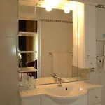 Chateau Le Haget Hotel Montesquiou