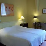 Chateau Le Haget 3* Montesquiou