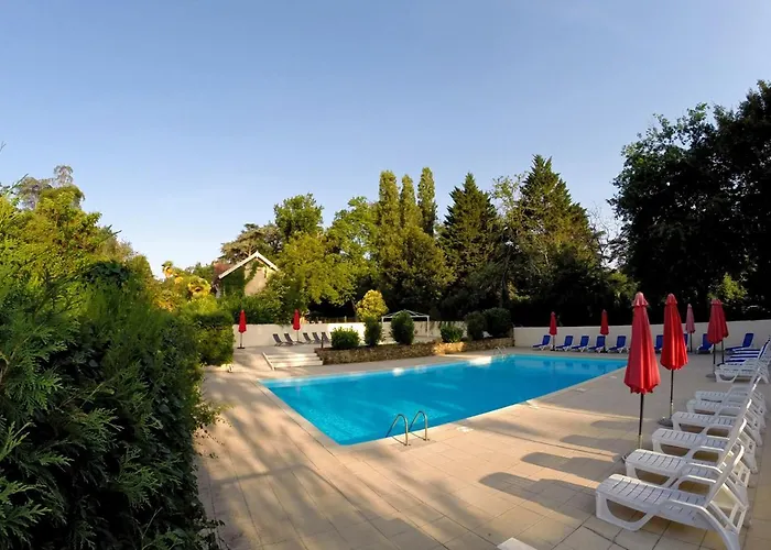 Chateau Le Haget Montesquiou