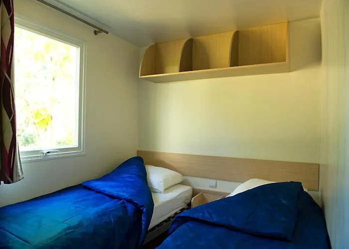 Chateau Le Haget 3* Montesquiou